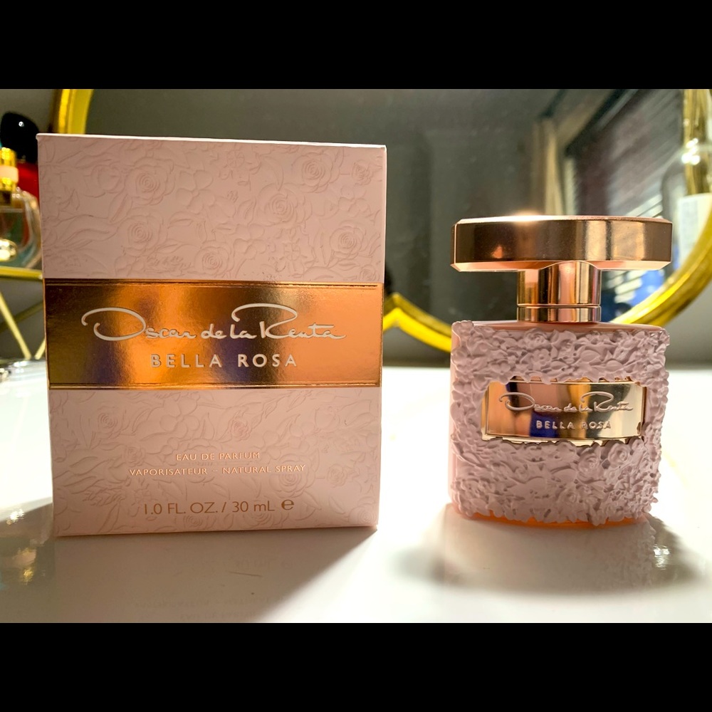 Oscar de la Renta Bella Rosa Perfume